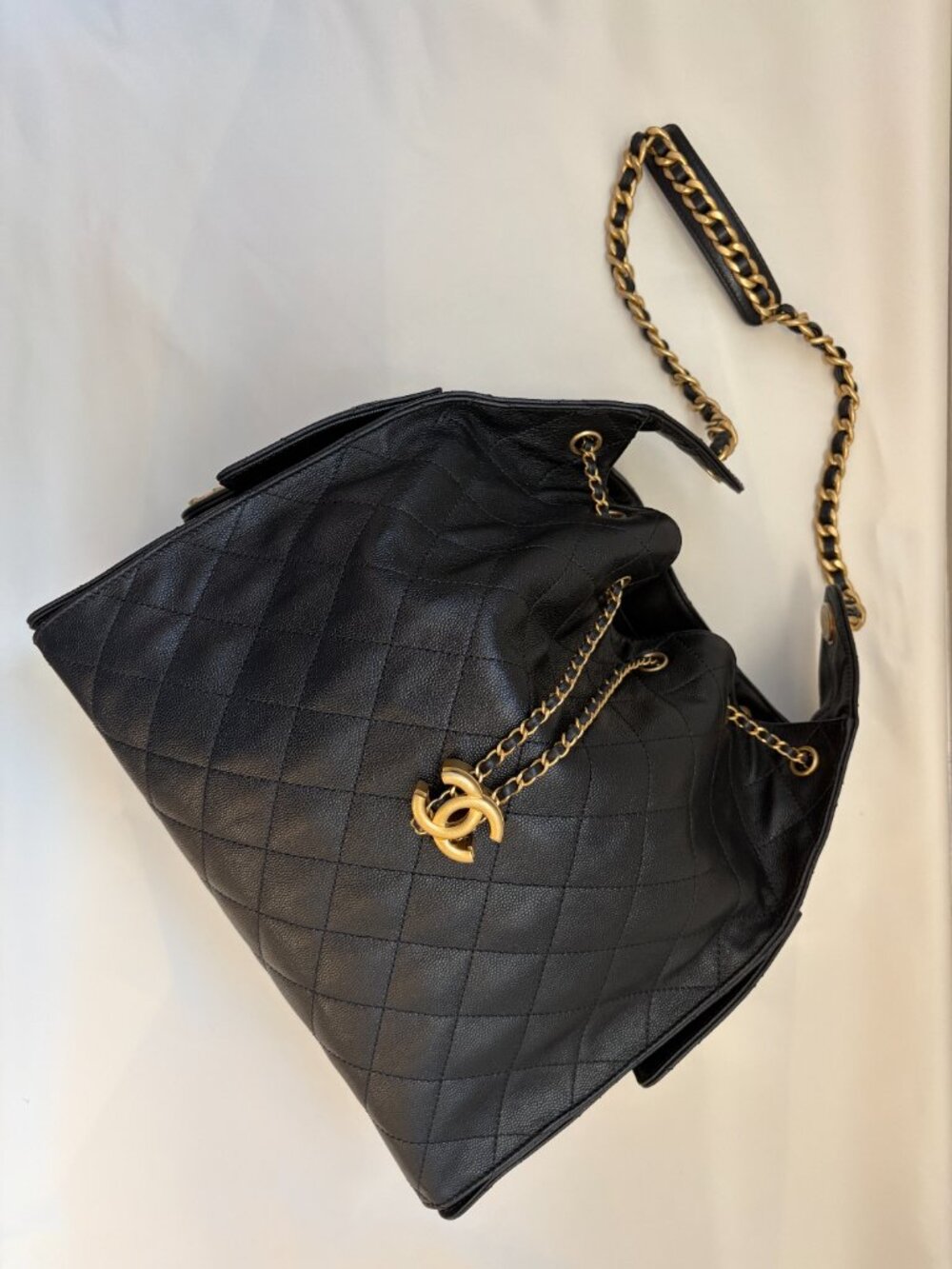 Chanel 25 Medium Handbag in Black - Picture 5 of 10